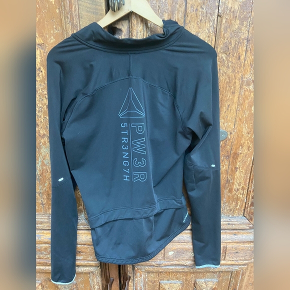 💕5 for $25 💕Reebok Active Jacket - Picture 2 of 4